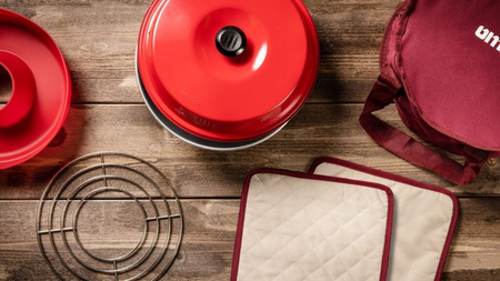 Omnia Kit 1 - Classic 2 l stovetop oven with silicone mould, oven rack, bag and pot holders, 5 items